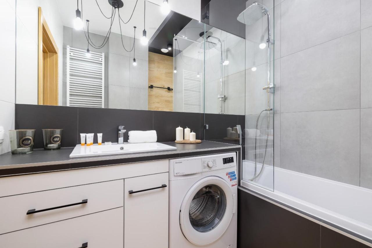 Krakow Studio With Parking & Terrace Near Zalew Bagry By Renters Prestige Exterior foto
